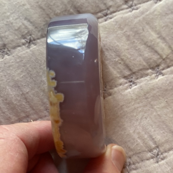 Agate Druzy Moon. GORGEOUS 🔥. Sparkling. Bluish grey tones with bright druzy/wt - Picture 6 of 17